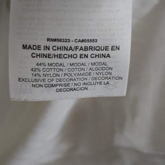 🛍️Nike Women's T-shirt - Picture 5 of 6